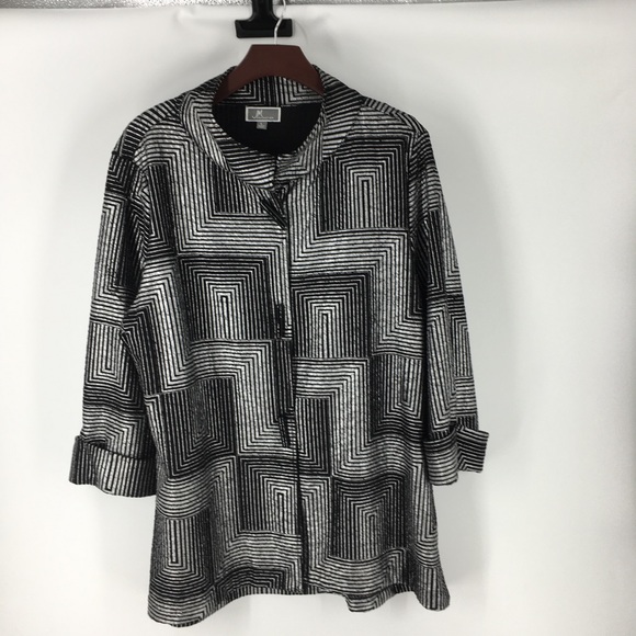 Beautiful Silver Metallic Black Jacket (0617) - Picture 2 of 8